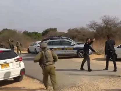 انفجار ذخيرة قرب الحدود اللبنانية يودي بحياة إسرائيلي ويصيب نحو 20 آخرين