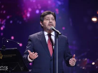 الوسط الفني في وداع هاني شاكر: "نسيانك صعب أكيد"