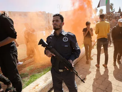 سوريا.. إطلاق نار في ريف إدلب الجنوبي يودي بحياة 4 عناصر أمن