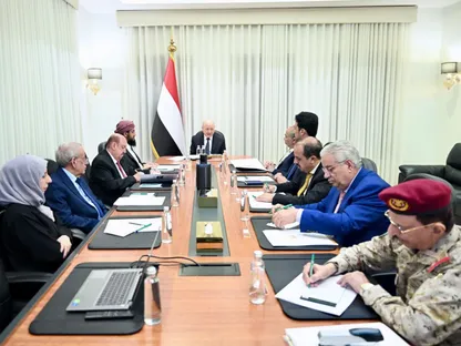 مجلس الدفاع اليمني يعلن "توسيع عمليات الردع ضد الحوثيين"