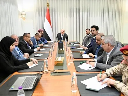 مجلس القيادة اليمني.. استراتيجية التعاطي مع الأزمة