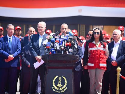 وزير الخارجية المصري يبحث مع ويتكوف "الأوضاع الكارثية" في غزة