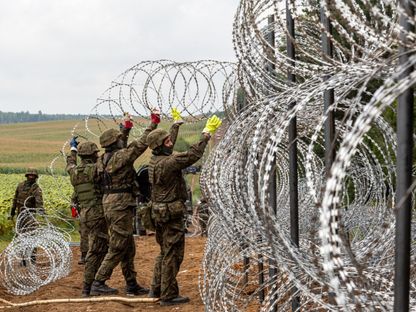 لمواجهة "تهديدات" روسيا وبيلاروس.. بولندا تخصص ملياري يورو لتحصين حدودها