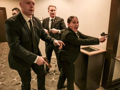 بعد "حادث حفل العشاء".. رابطة مراسلي البيت الأبيض تشكر جهاز الخدمة السرية