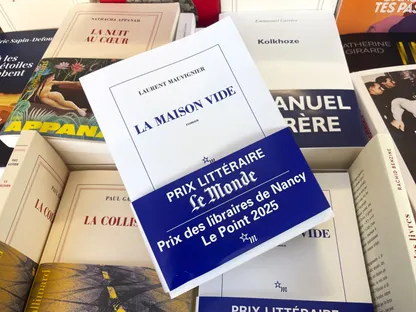 لوران موفينييه يستعين بأرشيف عائلي لبناء روايته