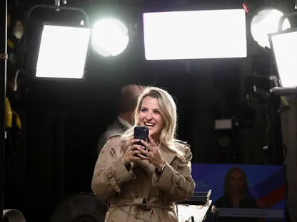 البيت الأبيض يعلن السماح بدخول صحافيي CNN وMS NOW و"بوليتيكو"