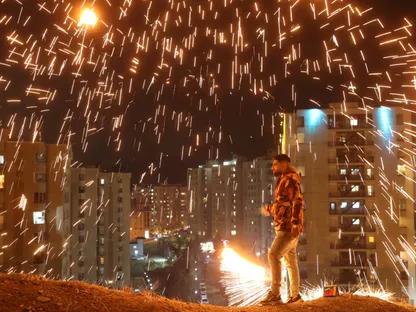 "تهدد الأمن القومي".. إيران تحذر من إقامة احتفالات "الأربعاء الأحمر"