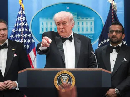 ترمب عن المشتبه به في إطلاق النار بحفل مراسلي البيت الأبيض: من المرجح أنه تحرك منفرداً