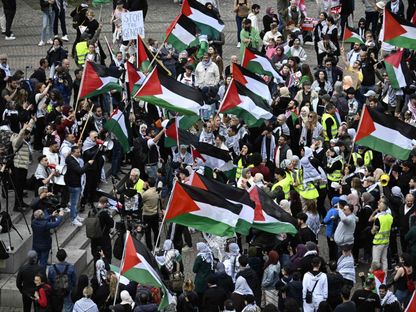 إسرائيل تتأهل لنهائي "يوروفيجن" رغم احتجاجات على مشاركتها في خضم حرب غزة