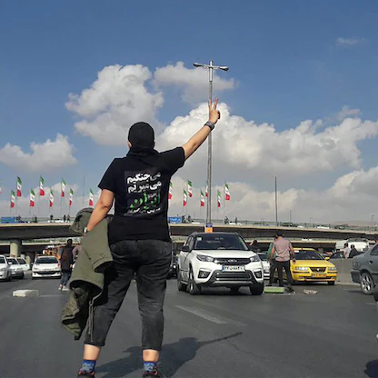 تحركات نحو "تغيرات بنظام الحكم" في إيران.. والمعارضة تتوقع "عام النصر"