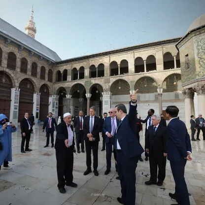 سوريا.. وفد من مجلس الأمن يتفقد أحياء دمشق ويلتقي الشرع