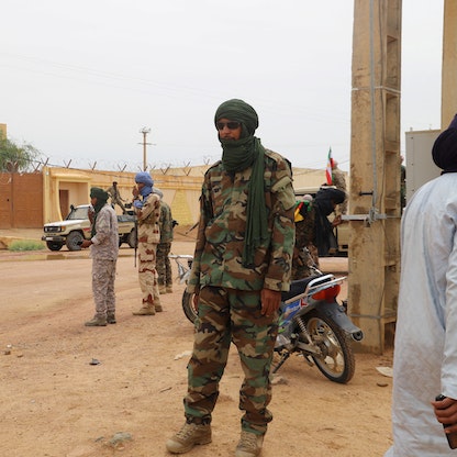 مالي.. تحالف للجماعات المسلحة ينسحب من محادثات "سلام الجزائر"
