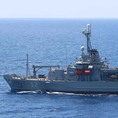 البحرية الأميركية تسعى لانتشال طائرتين من بحر الصين الجنوبي خوفاً من وصول بكين إليهما