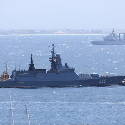 ضمن أنشطة "بريكس+".. مناورات صينية روسية إيرانية في مياه جنوب إفريقيا