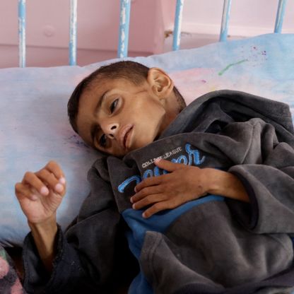 غزة بين القصف والأوبئة.. القطاع الصحي على حافة الانهيار