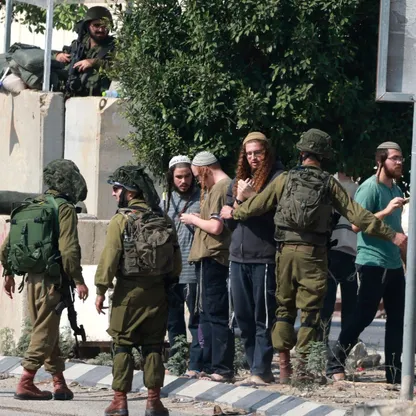 فلسطينيون وإسرائيليون.. عقوبات أميركية على متورطين بأعمال عنف في الضفة