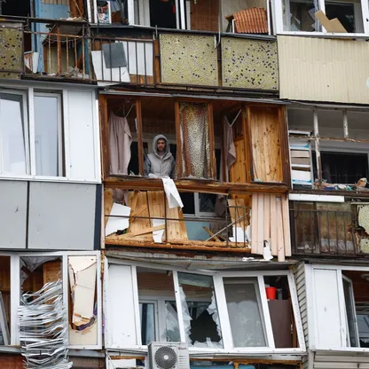 مفاوضات أوكرانيا.. أزمة الفساد تضع زيلينسكي بموقف "هش" وسط ضغوط أميركية لتقديم تنازلات