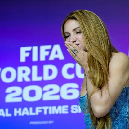 شاكيرا تحيي حفل افتتاح كأس العالم في المكسيك بأغنية "داي داي"