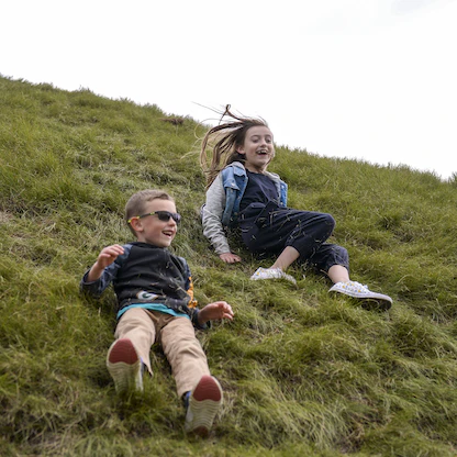 دراسة: حياة الأطفال بجانب المساحات الخضراء تُحسّن صحة الرئة