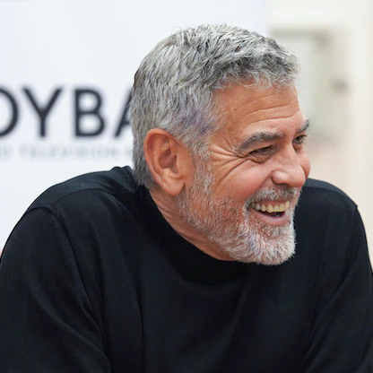 جورج كلوني يُخرج النسخة الأميركية من مسلسل "Le Bureau des légendes"