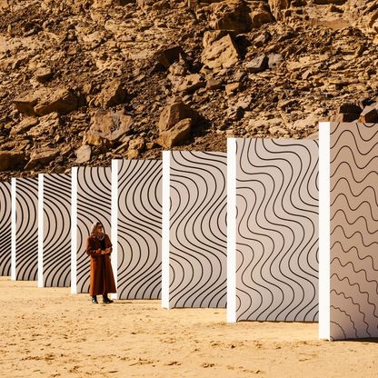معرض "صحراء X العلا" يعود بأعمال فنية عالمية