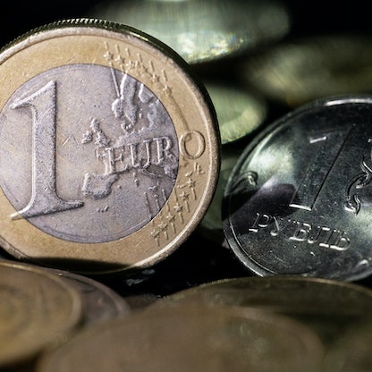 عقوبات أميركية على بنك روسي وشركة لتعدين العملات الرقمية