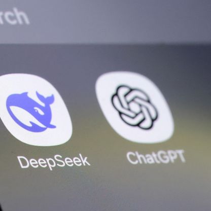 بعد DeepSeek.. شركات الذكاء الاصطناعي تتسابق نحو "تقنية التقطير" لخفض التكاليف