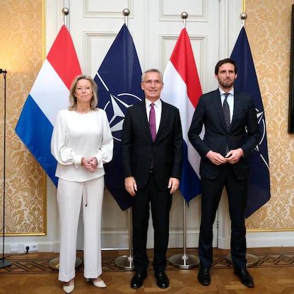 الناتو يحذر من الاستخفاف بقدرات روسيا: الأشهر المقبلة صعبة على أوكرانيا