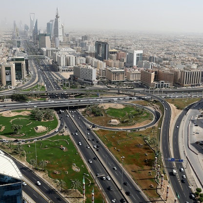 السعودية والإمارات تعربان عن "قلقهما" من التطورات النووية الإيرانية