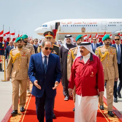 الرئيس المصري وملك البحرين: حماية الممرات البحرية مسؤولية دولية مشتركة