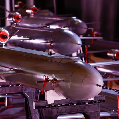 الحرب الروسية الأوكرانية.. ميدان تنافس بين المدفعية والمسيرات