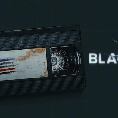 Black Mirror 6.. نتفليكس تسخر من نفسها في موسم أكثر كآبة