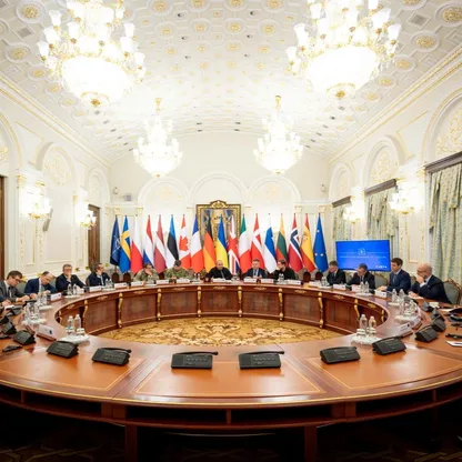 بمشاركة ويتكوف وكوشنر.. باريس تستضيف جولة محادثات جديدة بشأن أوكرانيا