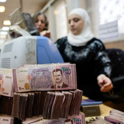 الاتحاد الأوروبي يبدأ إجراءات رفع العقوبات عن سوريا