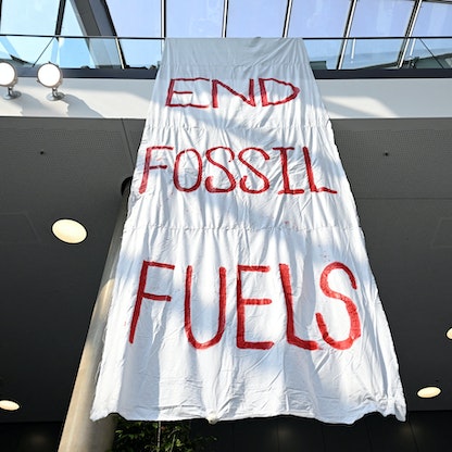 مسودة تكشف ضغوطاً أوروبية في "COP28" للاستغناء عن الوقود الأحفوري
