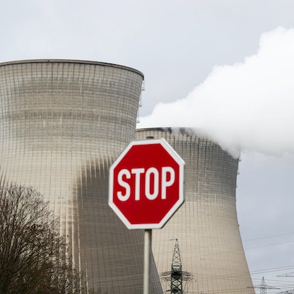 ألمانيا تغادر نادي الطاقة الذرية مع إغلاق آخر مفاعلاتها النووية
