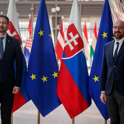 سلوفاكيا تحذر من انهيار اقتصادها وتناشد الاتحاد الأوروبي الدعم 