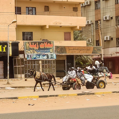 السودان.. نهب وانفلات أمني ومبادرات أهلية لحماية السكان