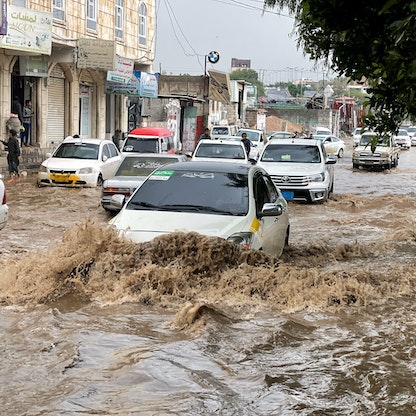 13 ضحية جراء سيول وصواعق رعدية في شمال اليمن