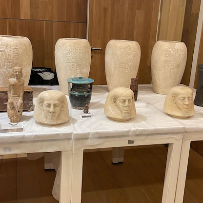 مصر تبدأ إجراءات استرداد 36 قطعة أثرية من إسبانيا