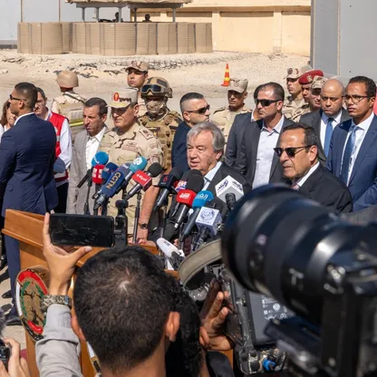 جوتيريش أمام معبر رفح: نعمل على تخفيف "شروط" إدخال المساعدات إلى غزة