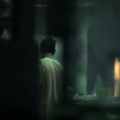معتقل في جوانتانامو يروي تفاصيل صادمة عن تعذيبه