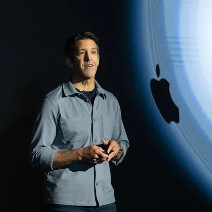 جون تيرنوس.. ماذا نعرف عن الرئيس التنفيذي الجديد لشركة أبل؟