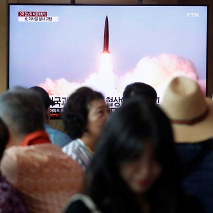كوريا الشمالية تعلن إطلاق صاروخ أسرع من الصوت يعمل بالوقود الصلب