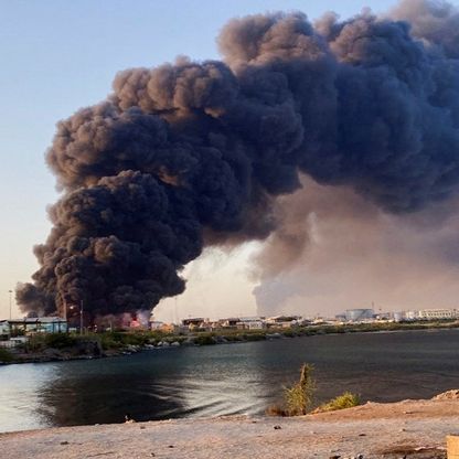 السودان.. هجوم بالمسيرات يستهدف مواقع استراتيجية في بورتسودان