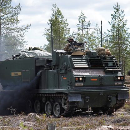 فنلندا تسعى لإبقاء ميزانية الدفاع أعلى من هدف الناتو حتى2027