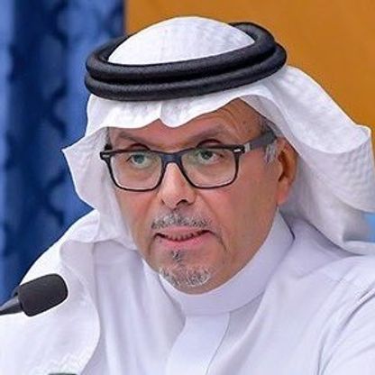 سعد البازعي رئيساً لجائزة القلم الذهبي للأدب "الأكثر تأثيراً"