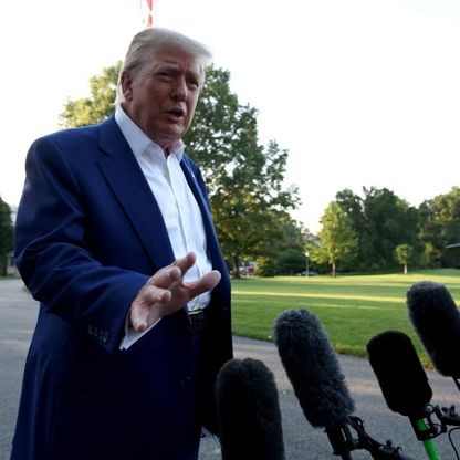 ترمب يصف CNN و MSNBC بـ"الحثالة" ويطالبهما بالاعتذار لطياري قاذفات B-2