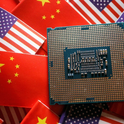 الذكاء الاصطناعي وحرب الرقائق.. إقبال صيني على تقنيات أميركا رغم القيود