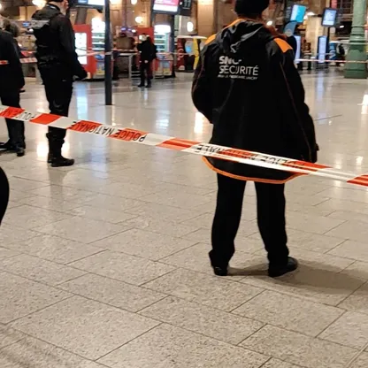 فرنسا.. العثور على سفير جنوب إفريقيا في باريس ميتاً بجوار فندق حياة